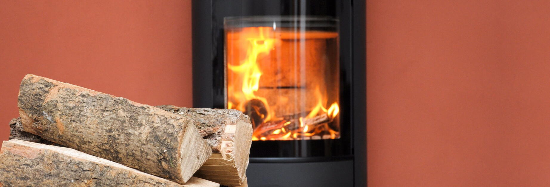 guides-conseils-chauffage-quand-remplacer-poele-a-bois-00