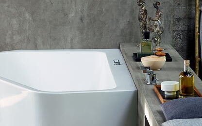 Comment bien choisir sa baignoire asymétrique