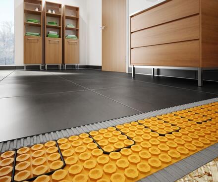 Plancher chauffant fonctionnement, installation et avantages