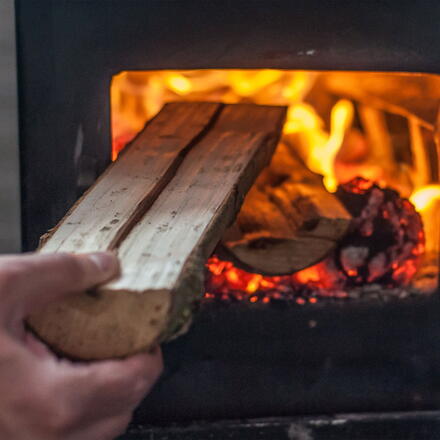 guides-conseils-chauffage-quand-remplacer-poele-a-bois-01