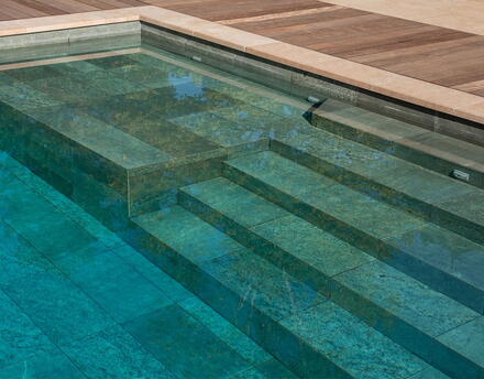 Les différents types de joints de carrelage piscine